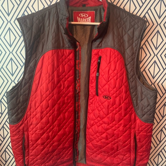 Marker Other - Men’s Marker vest. Size XXL
